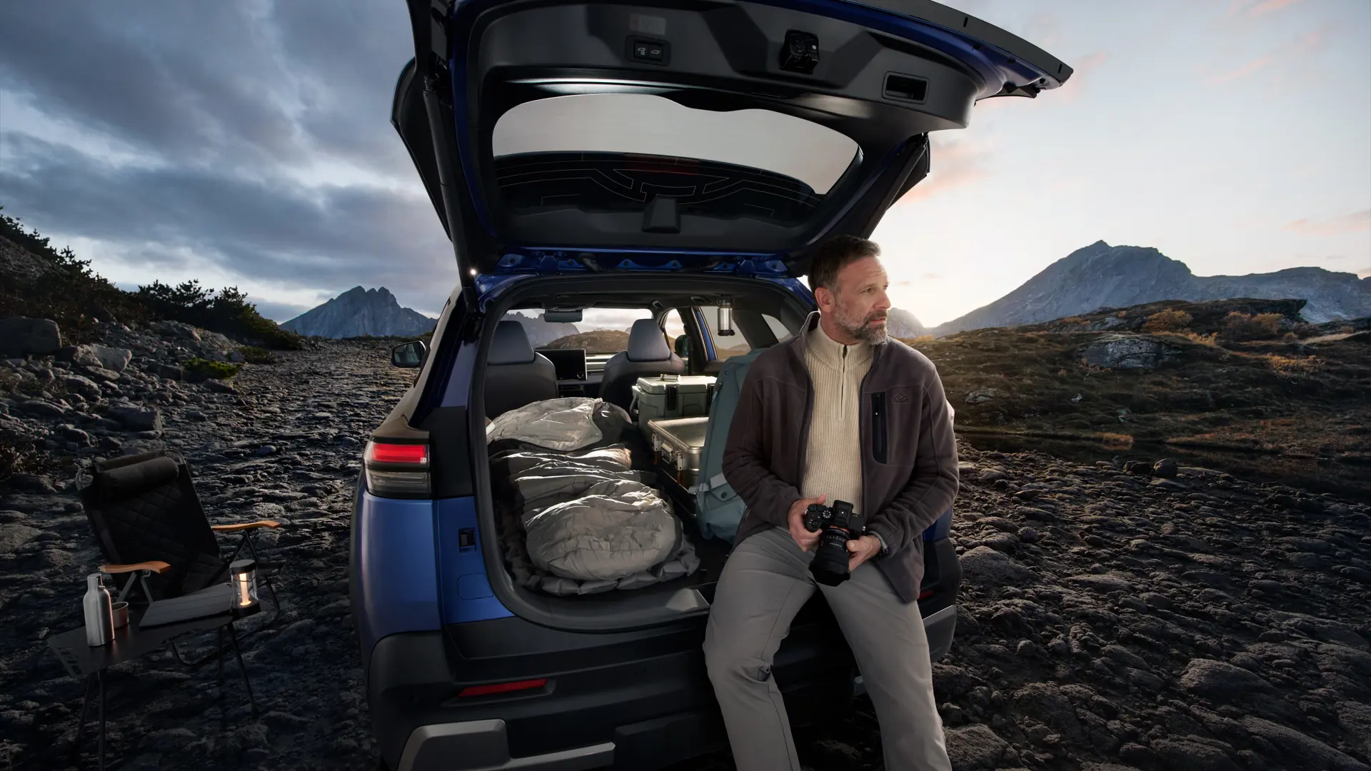 26E OUTBACK TRAILSEEKER 01 008 Luggage High EWJE EW