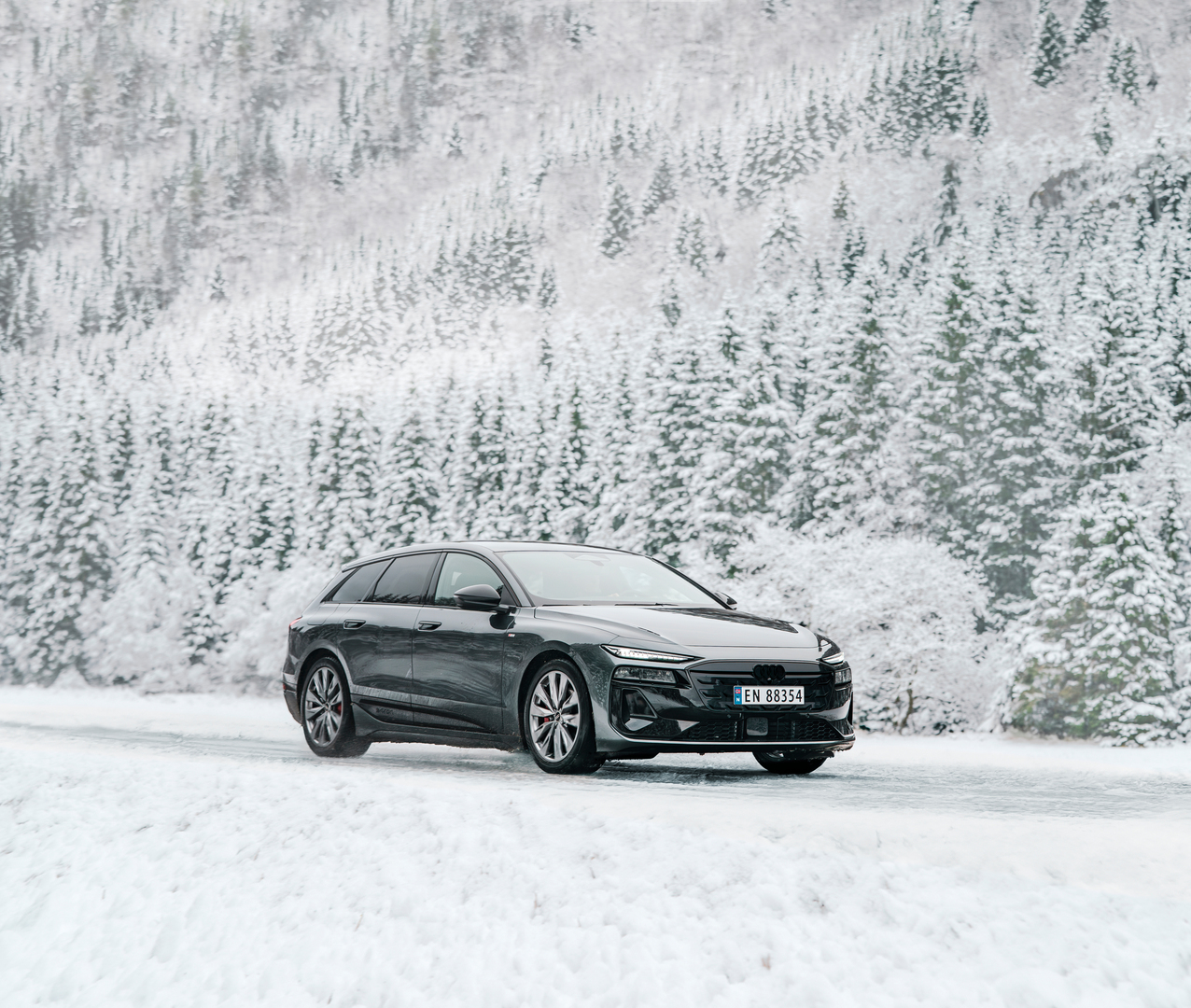 bilde_Audi A6 2026 Black Edition Mindre